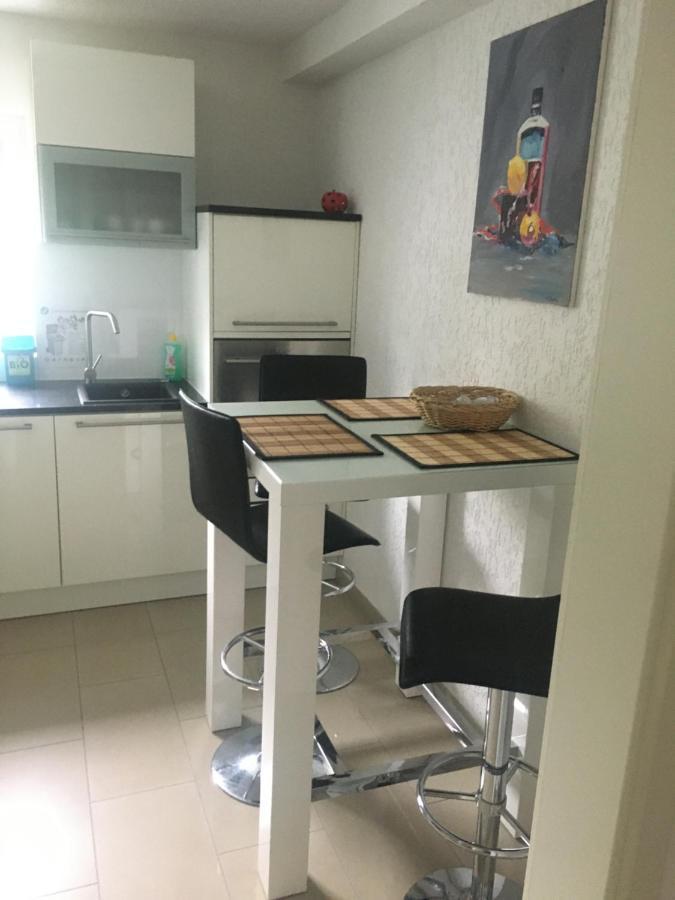 Apartment Reutlingen Esterno foto