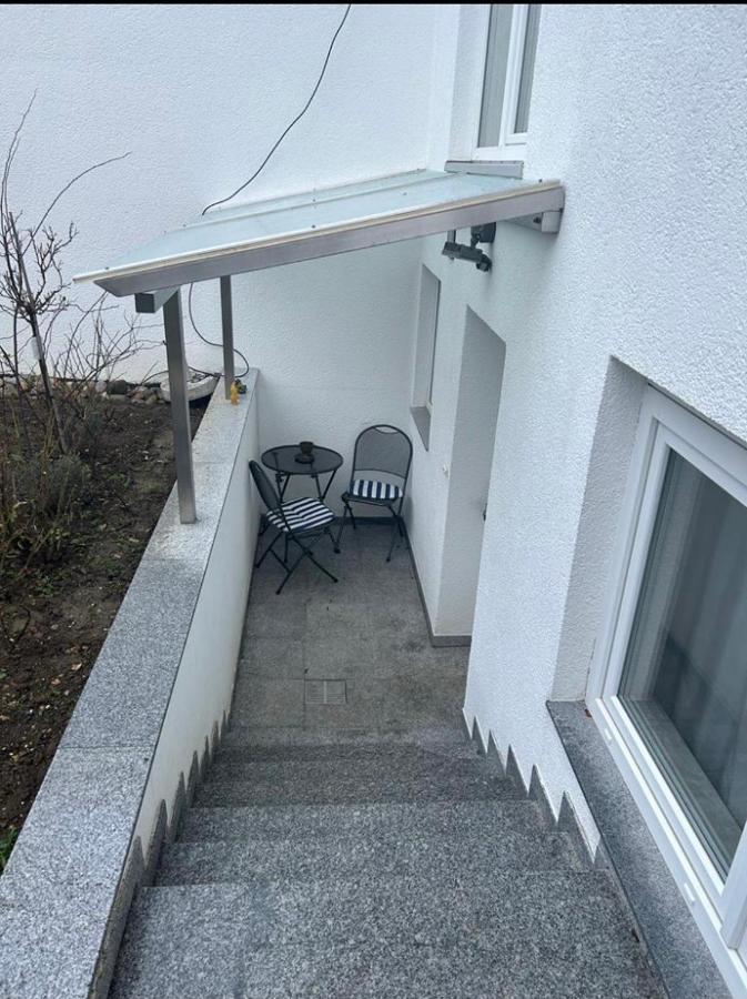 Apartment Reutlingen Esterno foto